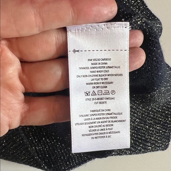 🛑 1 hour sale. Joie, XS, Black and Gold Glitter Puff Sleeve Sweater. NWT. - Picture 11 of 11